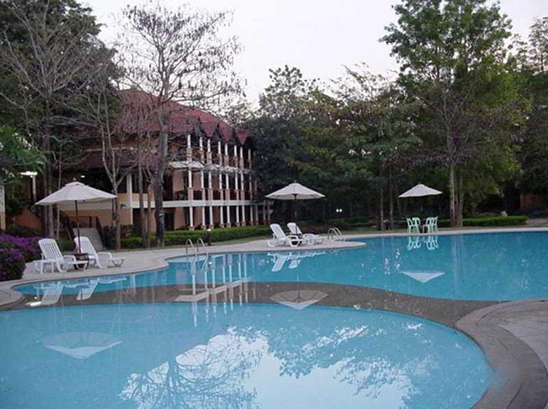 Pavilion Rim Kwai Resort Kanchanaburi Bagian luar foto