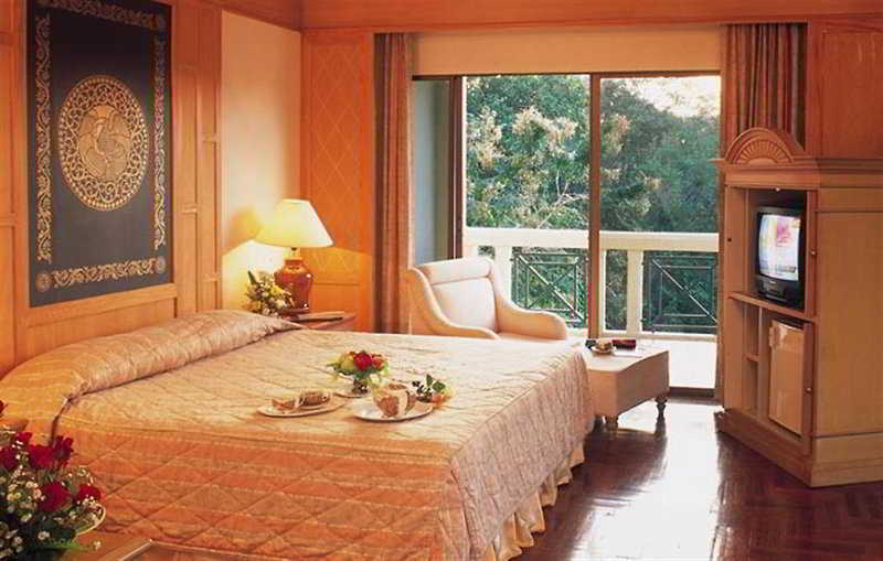 Pavilion Rim Kwai Resort Kanchanaburi Bagian luar foto