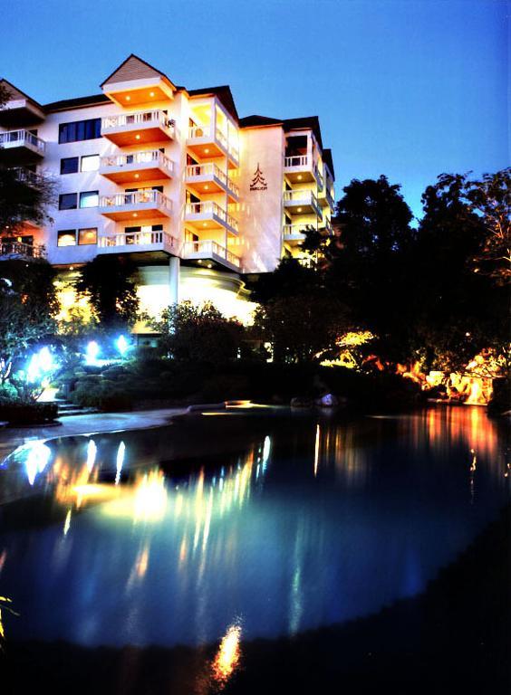 Pavilion Rim Kwai Resort Kanchanaburi Bagian luar foto